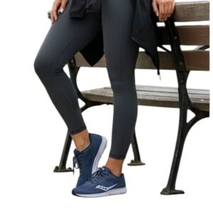 "Saucony" Women's Sneakers Size (7.5) Navy Blue In Good Shape!